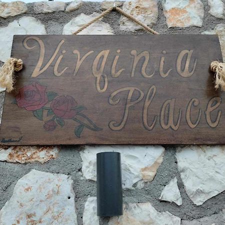 Virginia Place Athéras 외부 사진